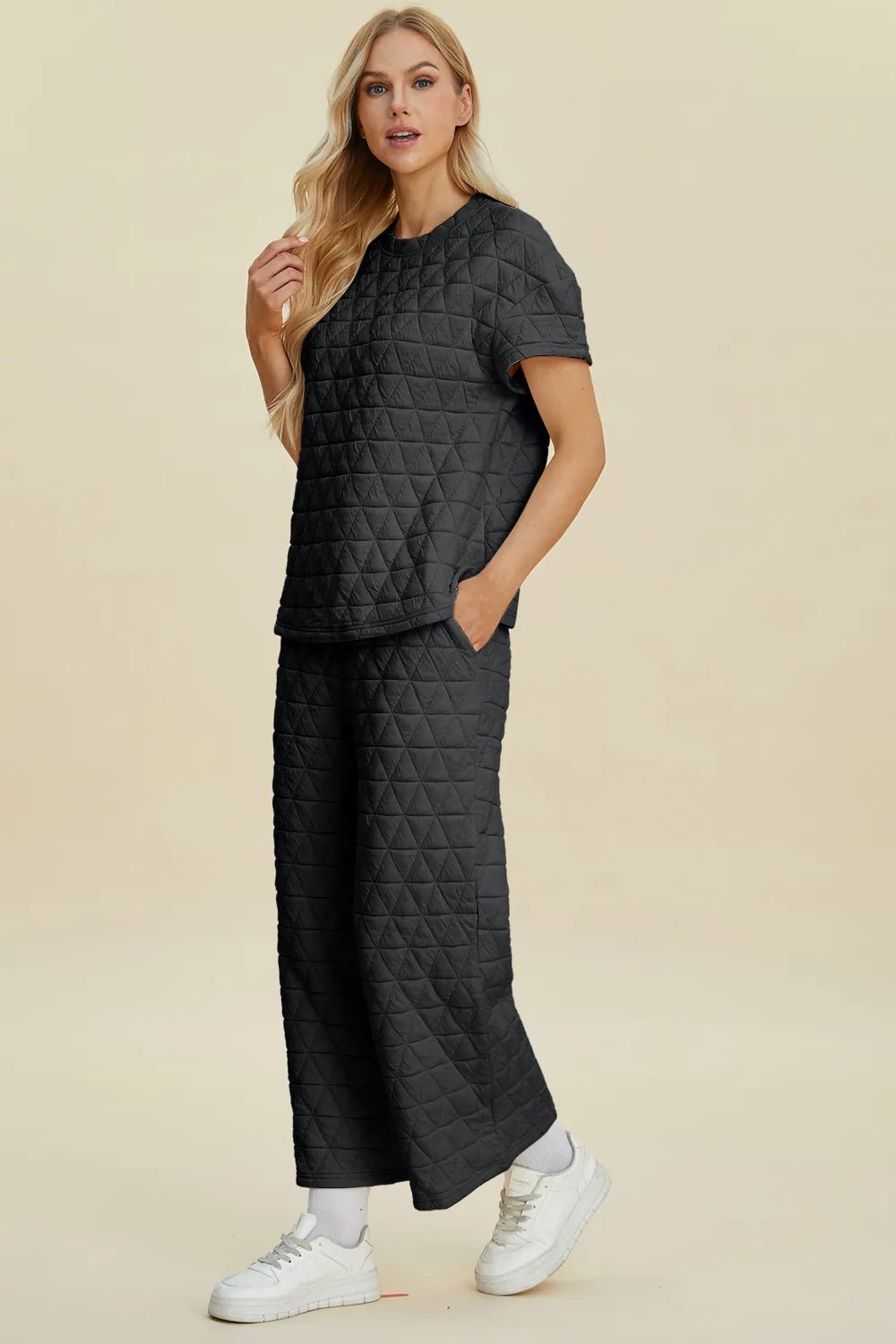 Double Take Full Size Texture Round Neck Short Sleeve Top and Pants Set 0a3df13e-dab3-4634-81f0-e4f6ab171778-Max