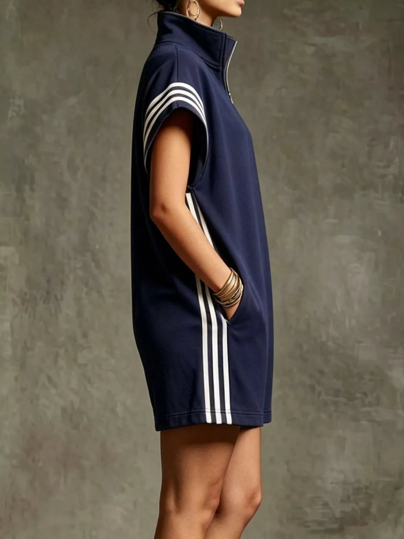 Striped Zip Front Short Sleeve Romper 1e3edbd8-d270-4a96-8263-23fc6bb75cf5-Max-Origin