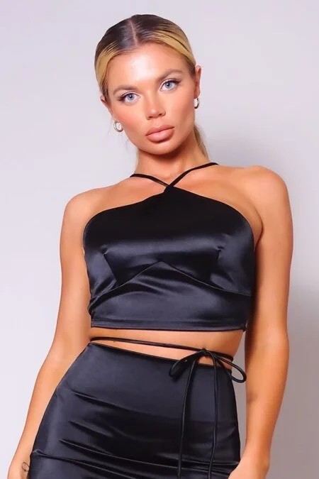 Sexy Halter Front Crop Top