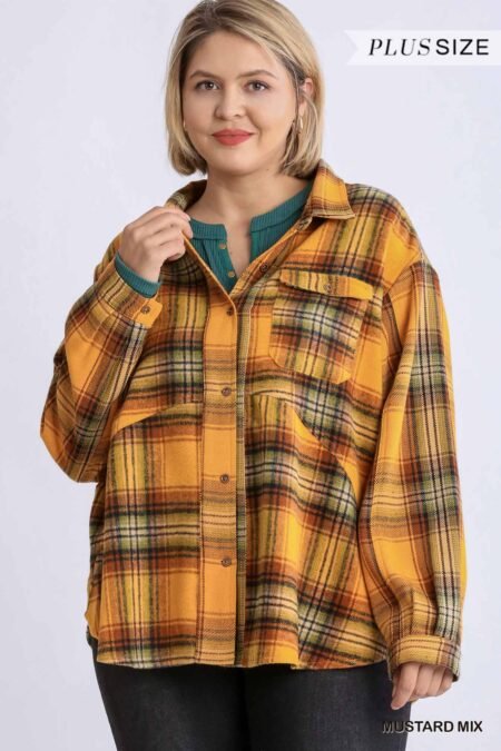 Oversized Plaid Overshirt with Front Pockets - Plaid Button-Down with Cuffed Sleeves in Brown Mix