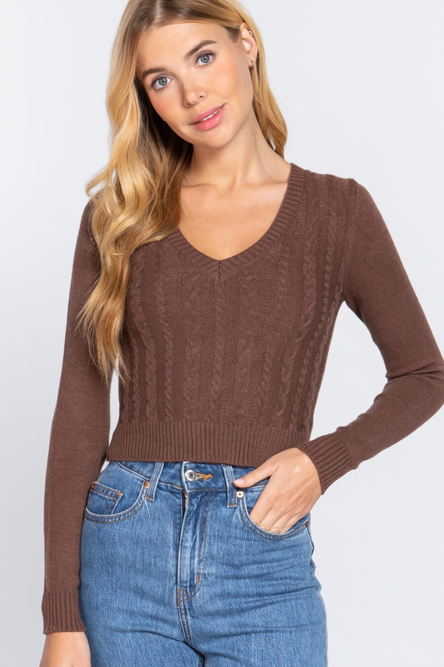 Long Sleeve V-neck Cable Sweater in Honeycomb and Black for Women