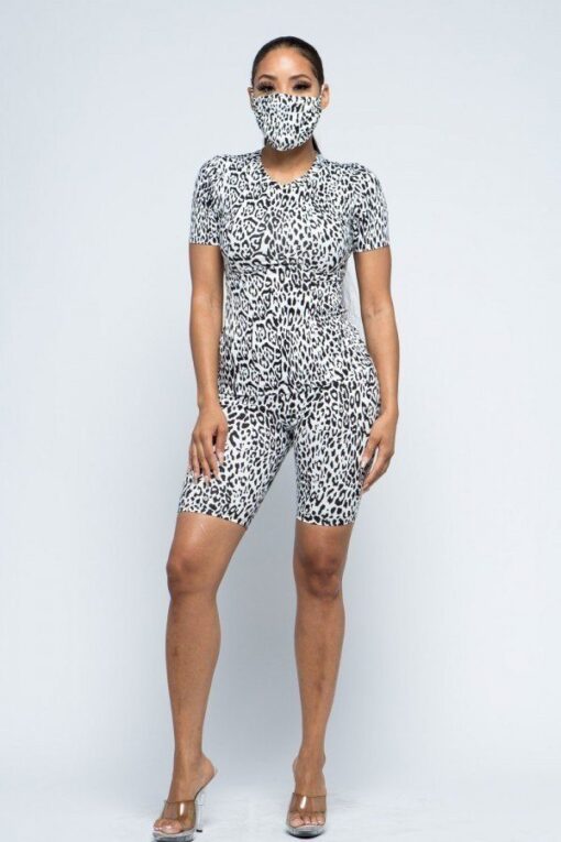 Brushed Short Sleeve Top And Biker Pants And Face Mask Set - Image 2