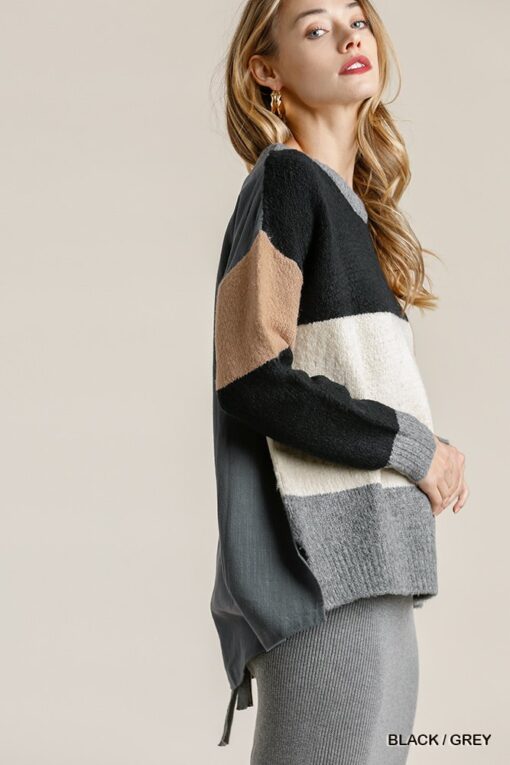 Colorblock Contrasted Cotton Fabric On Back Top With Side Slits And High Low... - Image 2