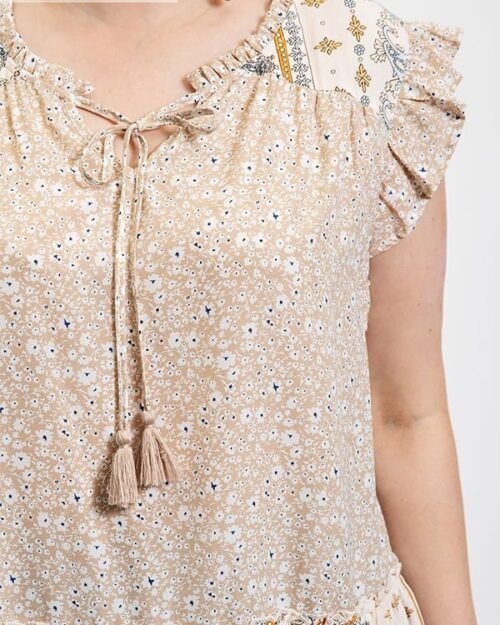 woven prints mixed and sleeveless flutter top with tassel tie