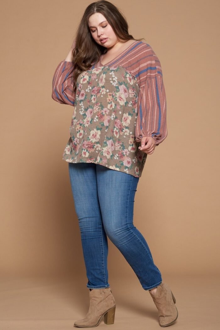 Floral printed knit top