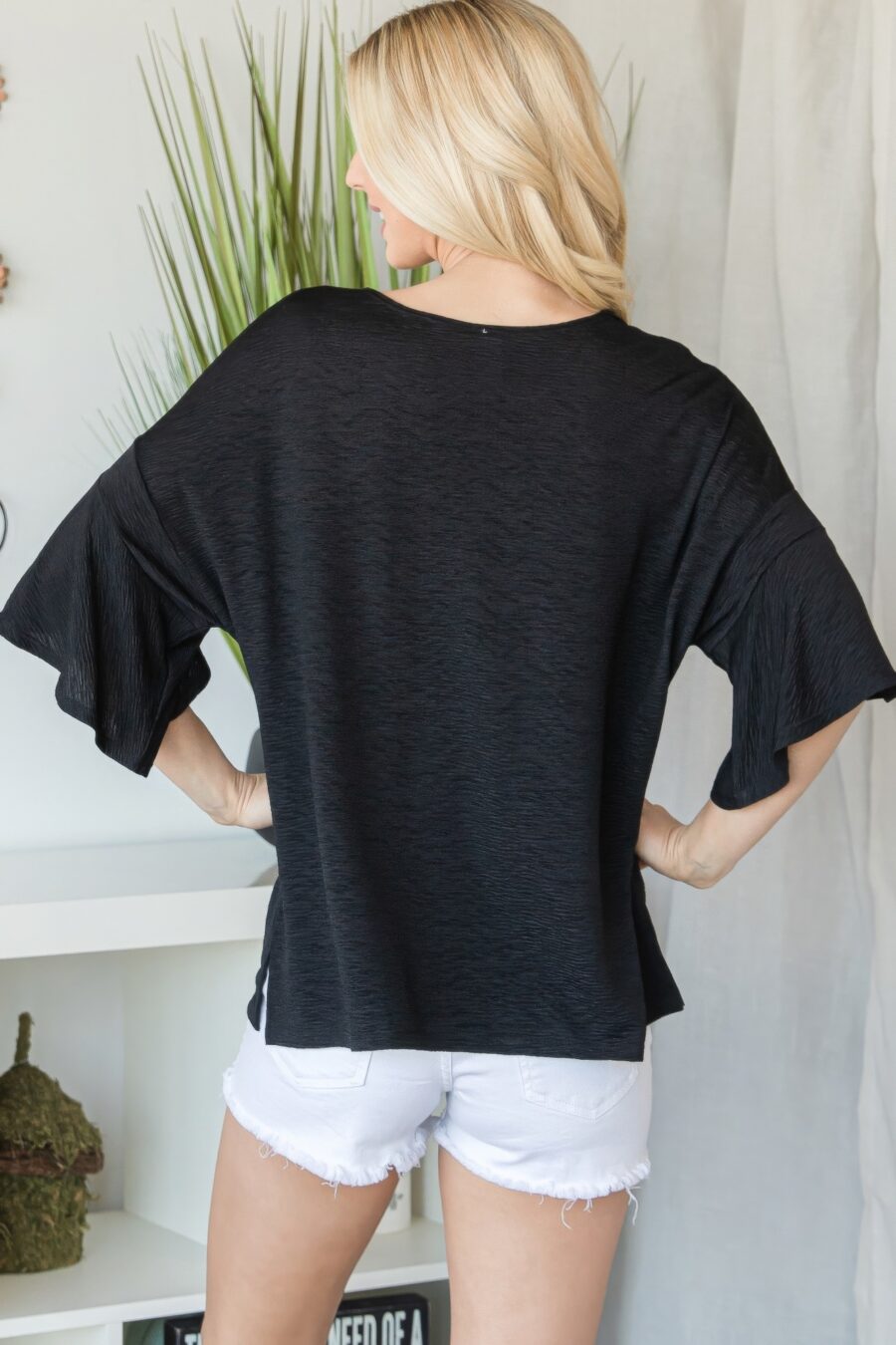 Flared sleeve basic shortsleeve top