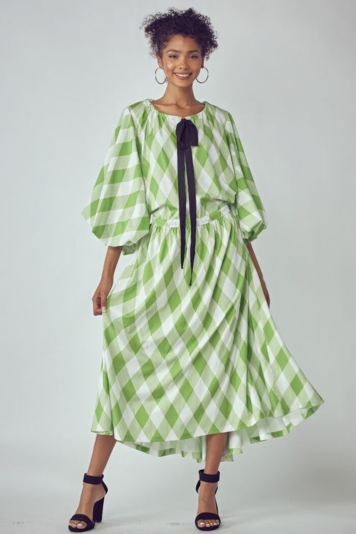 Balloon sleeves very over fit pocketed dress
