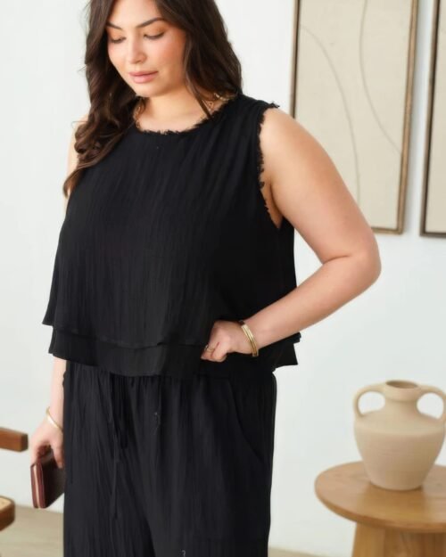 plus size boho sleeveless frayed hem top