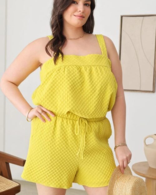 plus size textured top elastic waist short sets