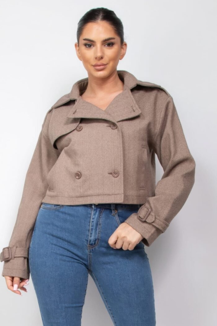Notch buckled sleeve crop trench coat