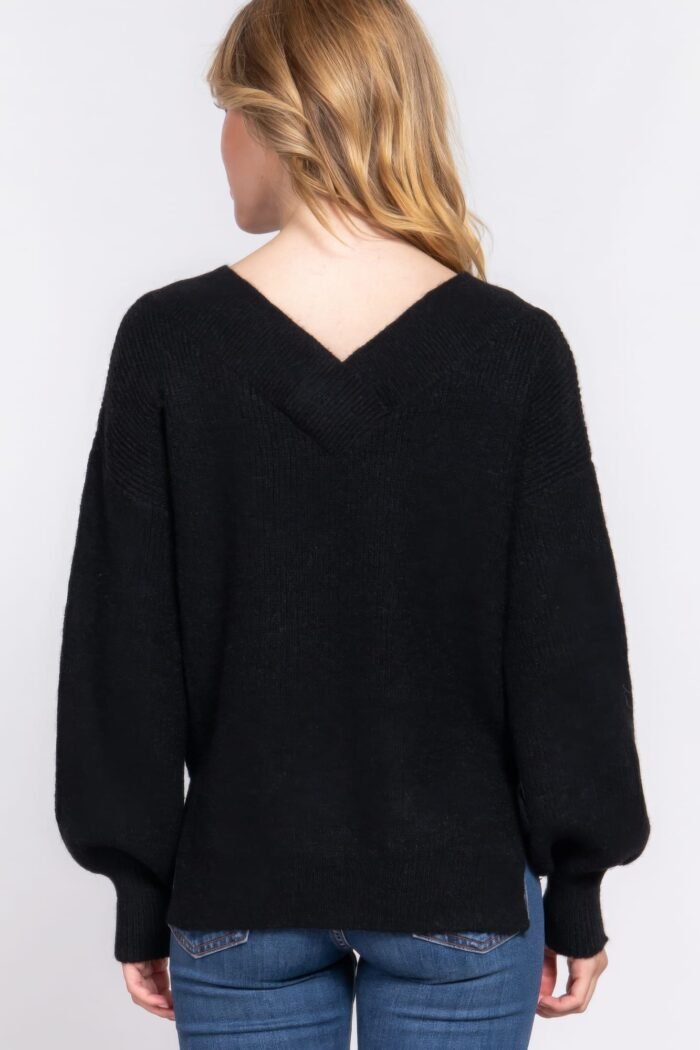 Long slv double v-neck sweater