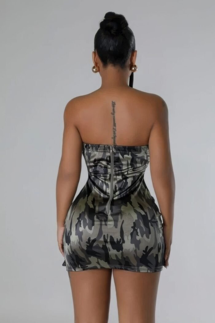 Zipper closure stretch tube dress - image 5