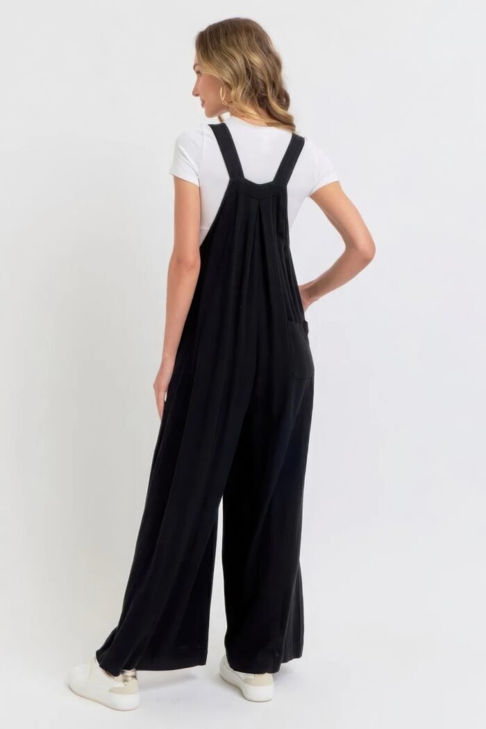 Adjustable strap overall wide leg jumpsuit