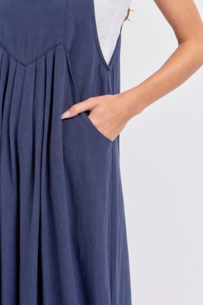 Adjustable strap overall wide leg jumpsuit