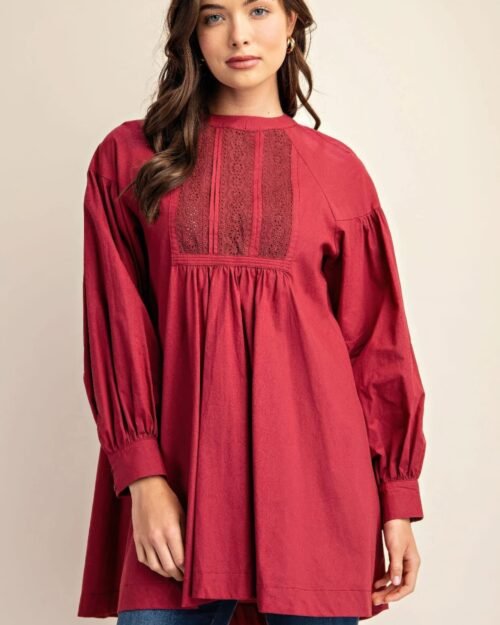 Long sleeve mini dress with lace detail