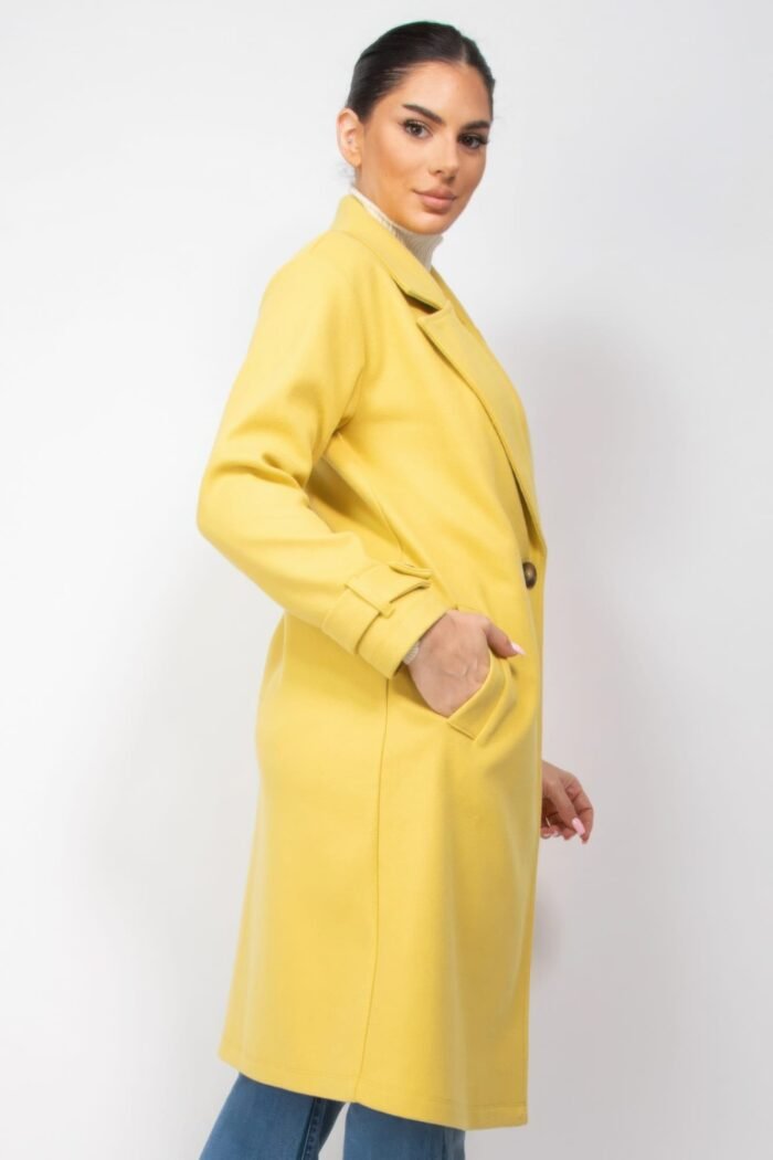 Collar pocketed coat - image 3