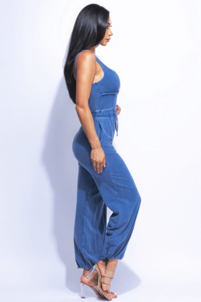 Washed jumpsuit with adjustable ankle