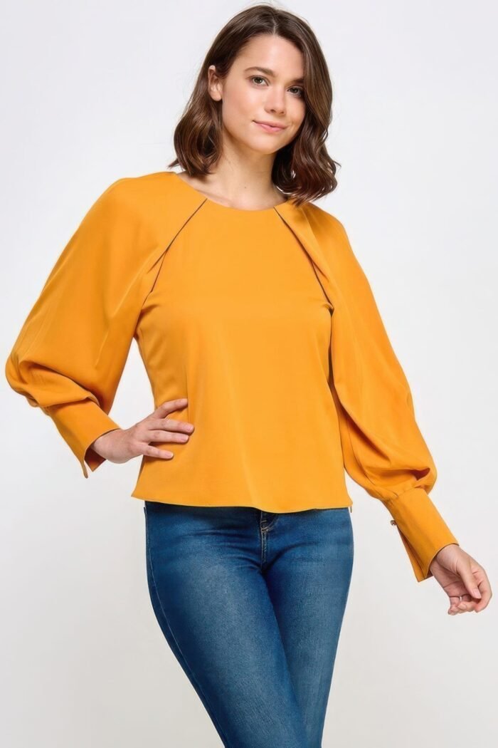 Raglan long sleeve top with back neck tie