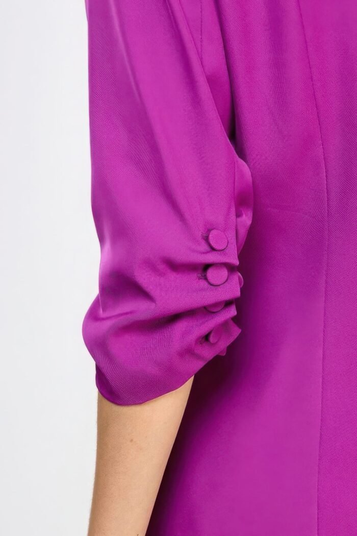 Buttoned detail 3/4 sleeve blazer