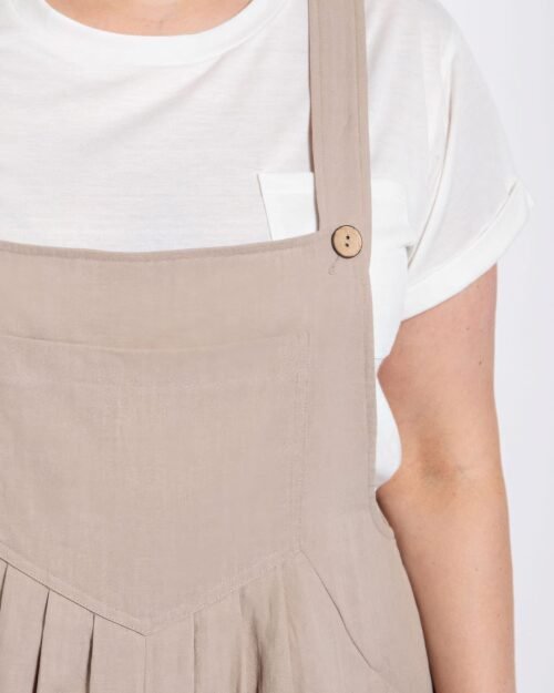 pintuck detail overall with side pockets