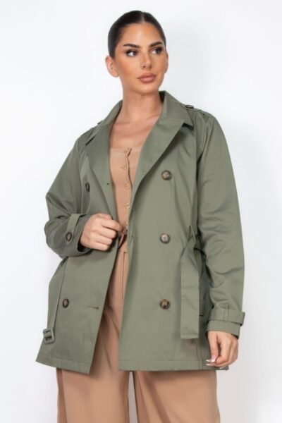 Belted Coat double-breasted closure