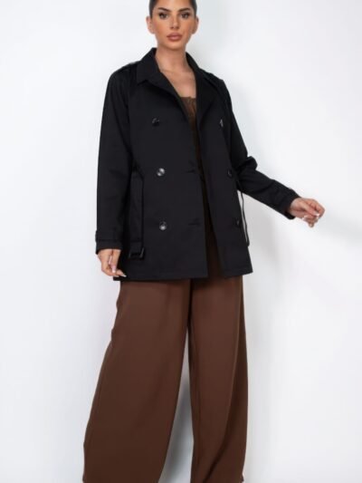 Belted Coat double-breasted closure