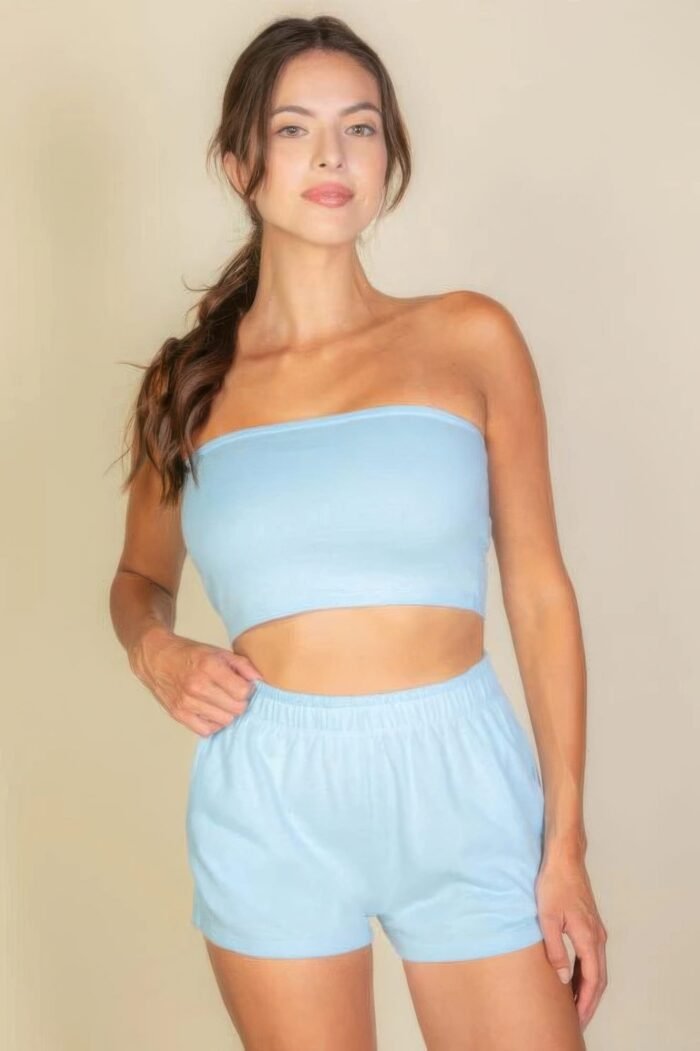 Simple solid color tube top and shorts two piece set