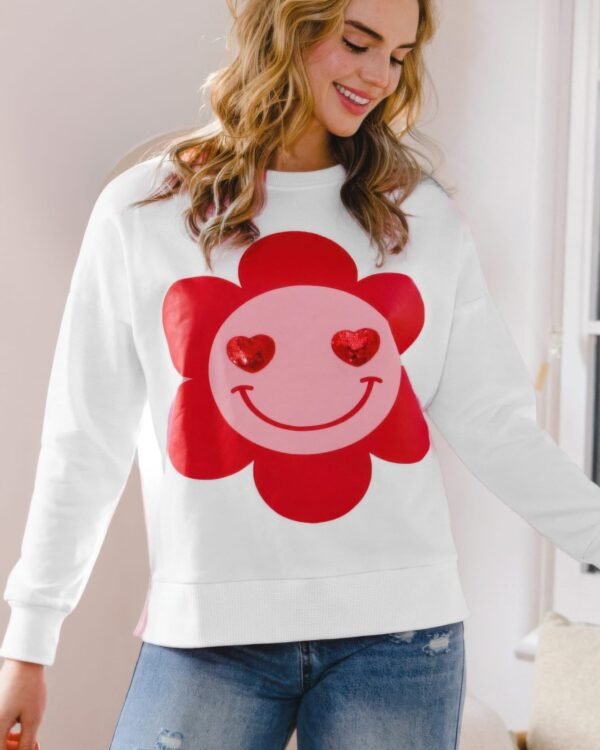 Smiley Flower Oversized Pullover