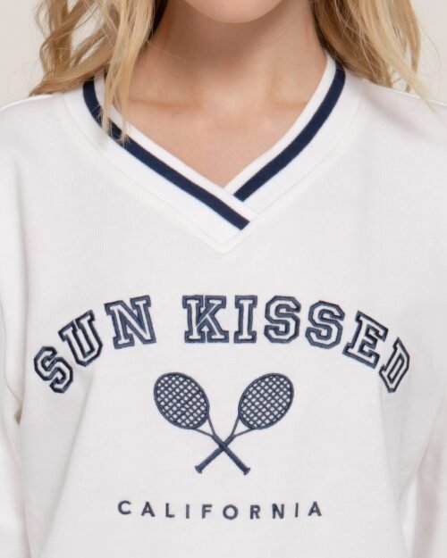 long slv v-neck embroidered sweatshirt