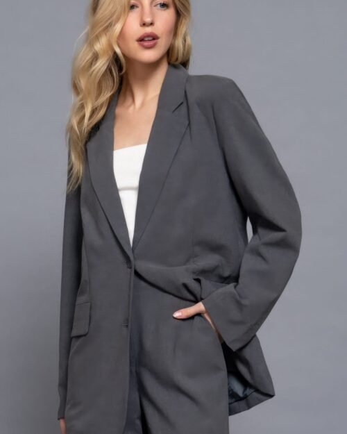 tailored long sleeve blazer with notched collar