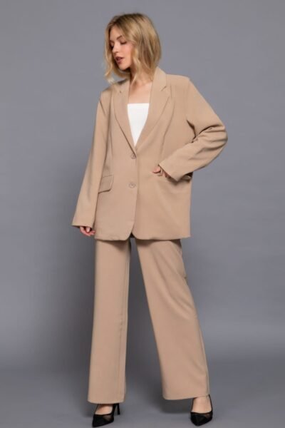 Elegant Women's Long Sleeve Blazer for Office Wear