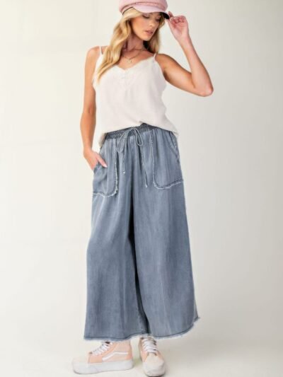 Laced textured poly woven camisole Laced textured poly woven camisole