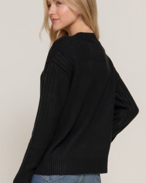 long slv mock neck raised seam sweater