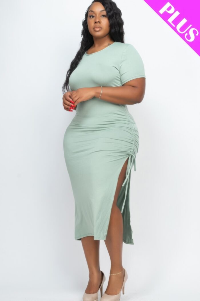 Plus size drawstring ruched side split hem midi dress
