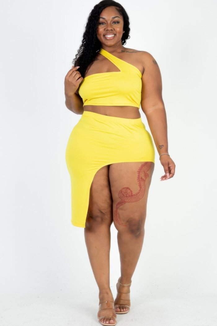 Plus size sexy solid one shoulder crop top & split thigh midi skirt set