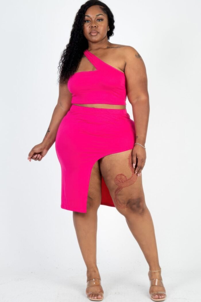 Plus size sexy solid one shoulder crop top & split thigh midi skirt set