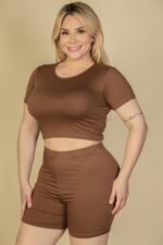 Plus Size Short Sleeve Crop Top & Shorts Set - Image 2