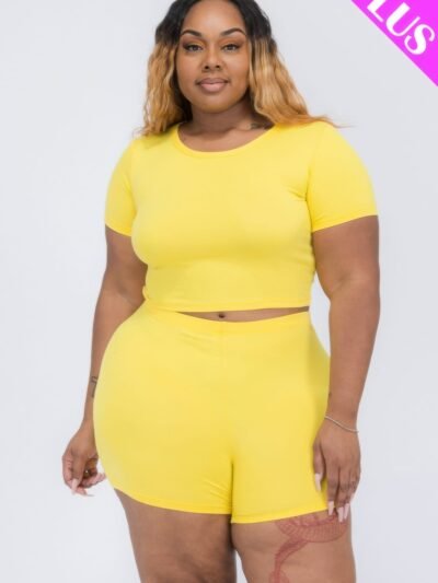 Plus Size Short Sleeve Crop Top & Shorts Set Plus Size Short Sleeve Crop Top & Shorts Set