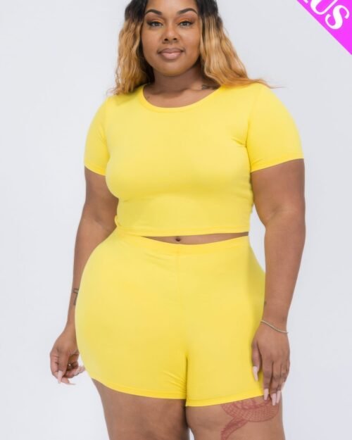 plus size short sleeve crop top & shorts set