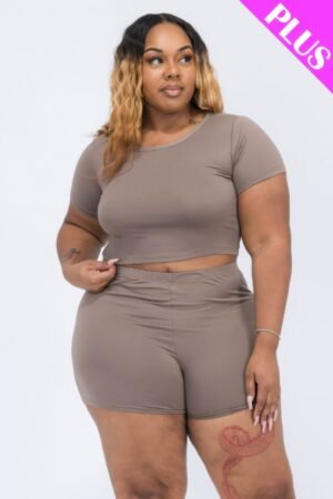 Plus Size Short Sleeve Crop Top & Shorts Set Plus Size Short Sleeve Crop Top & Shorts Set