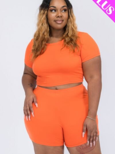 Plus Size Short Sleeve Crop Top & Shorts Set Plus Size Short Sleeve Crop Top & Shorts Set