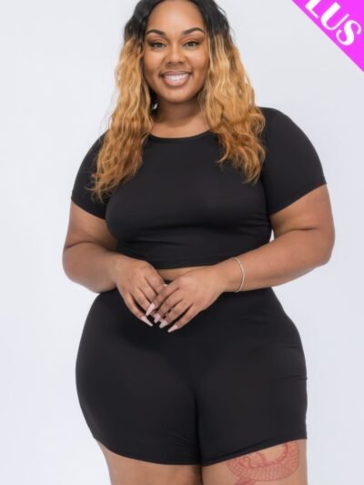 Plus Size Short Sleeve Crop Top & Shorts Set Plus Size Short Sleeve Crop Top & Shorts Set