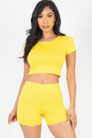 Short Sleeve Crop Top & Shorts Set Short Sleeve Crop Top & Shorts Set
