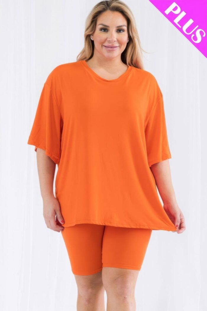 Plus size loose fit top & biker shorts set