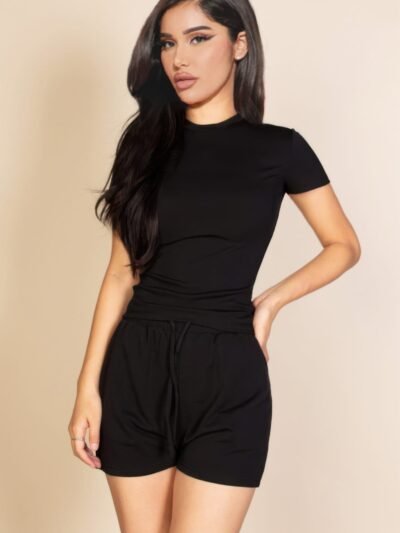 Ribbed Round Neck Short Sleeve Top