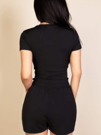 Ribbed Round Neck Short Sleeve Top