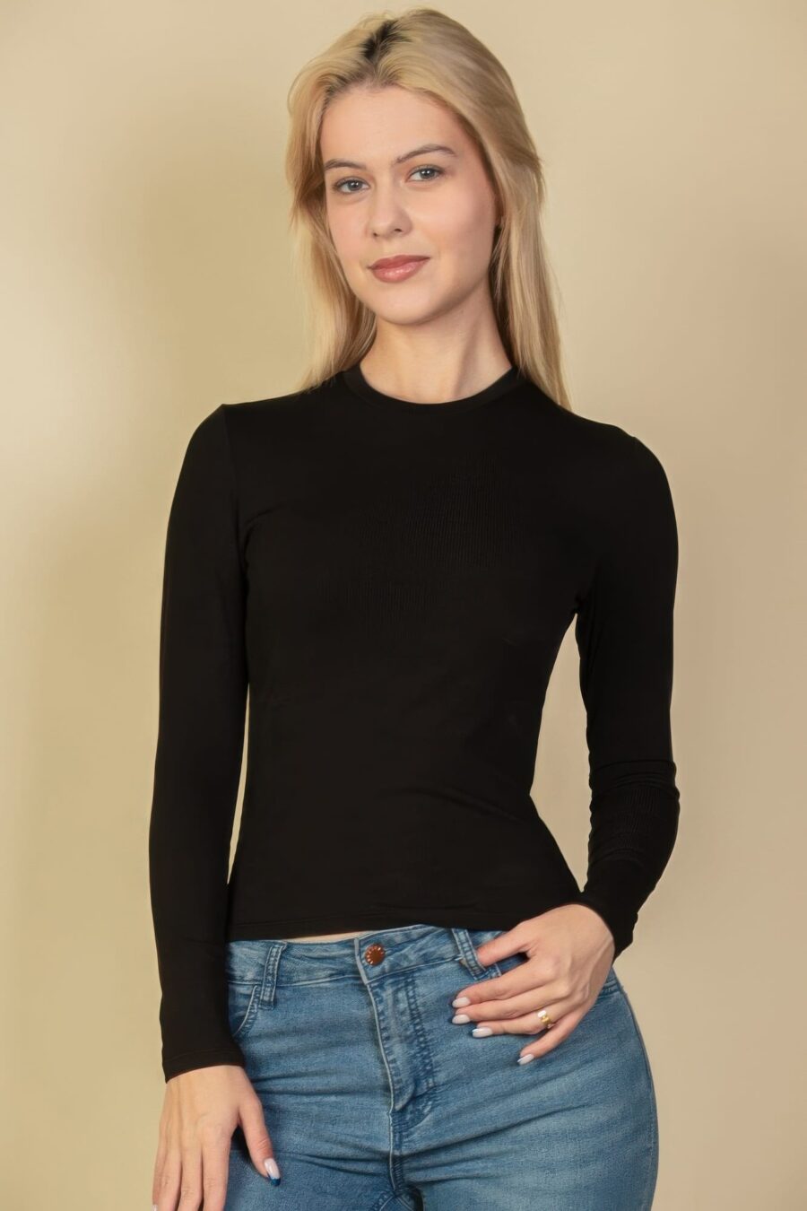 Ribbed round neck long sleeve top