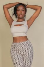 Slim fit ribbed cut out crop top in black for women