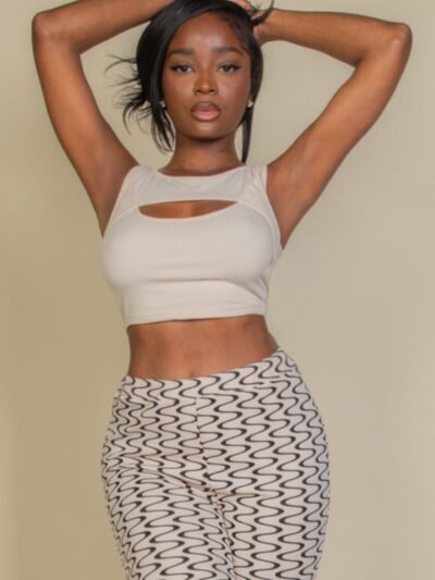 Slim fit ribbed cut out crop top in black for women