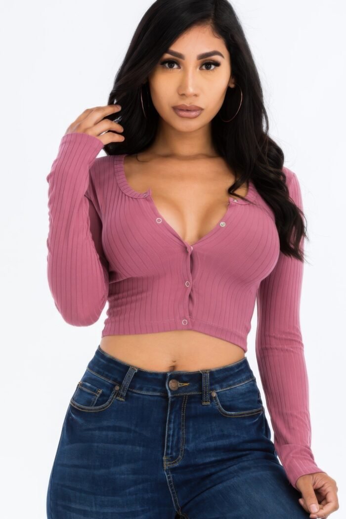 Ribbed long sleeve snap button down crop top